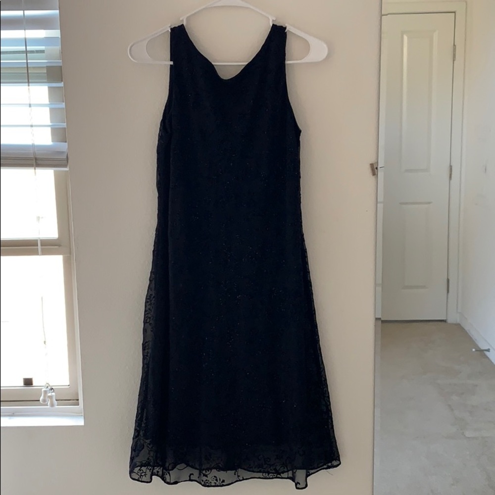 ALYN PAIGE Black Sparkly Felt Flower Pattern Dress